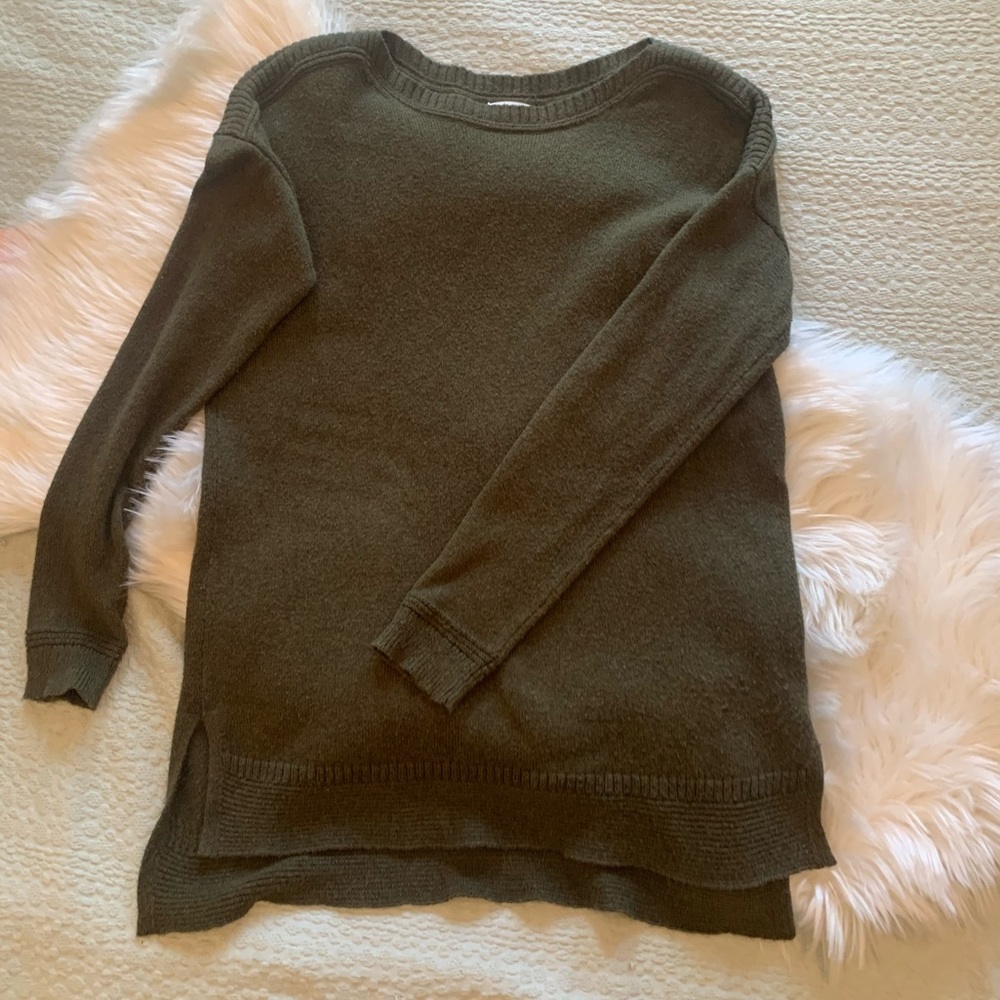 Old Navy Sweater